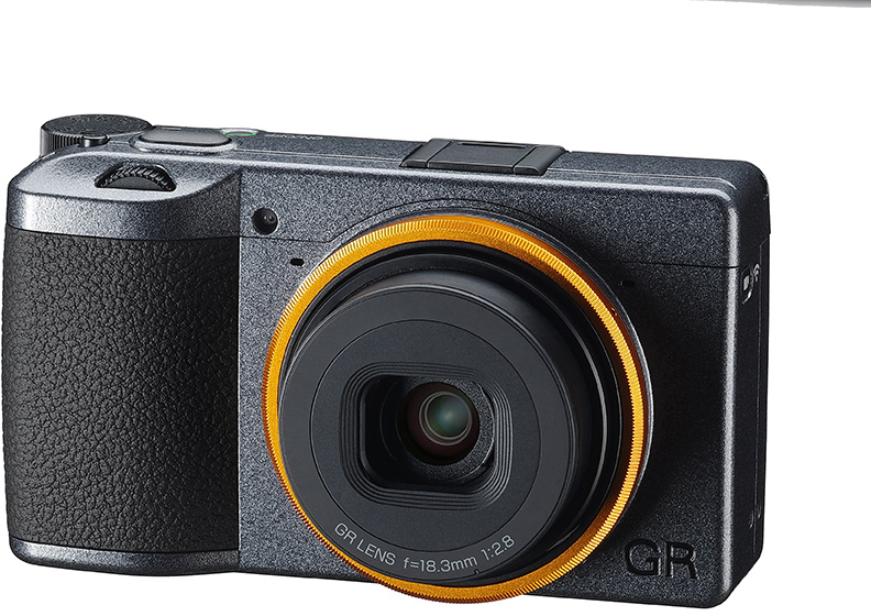RICOH GR III street edition + DB 110 + GC-11 case