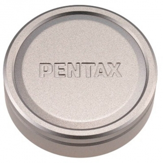 PENTAX Přední krytka HD DA 70mm Ltd Silver